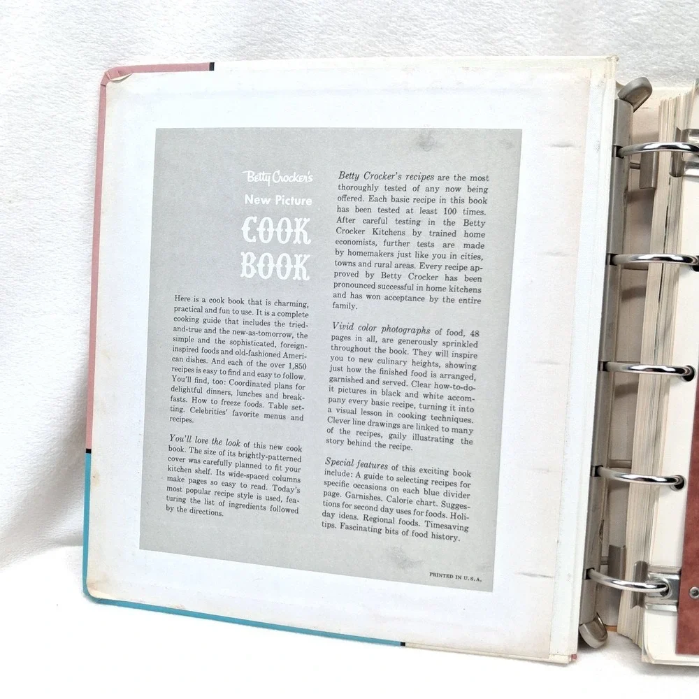 Betty Crocker's New Picture Cook Book 1961 5-Ring 1st Edition 2nd Printing READ